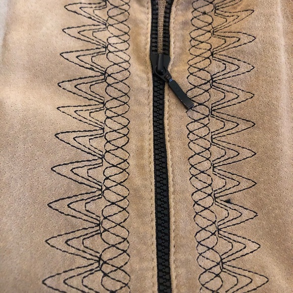 Suede full zip vest - Picture 3 of 4